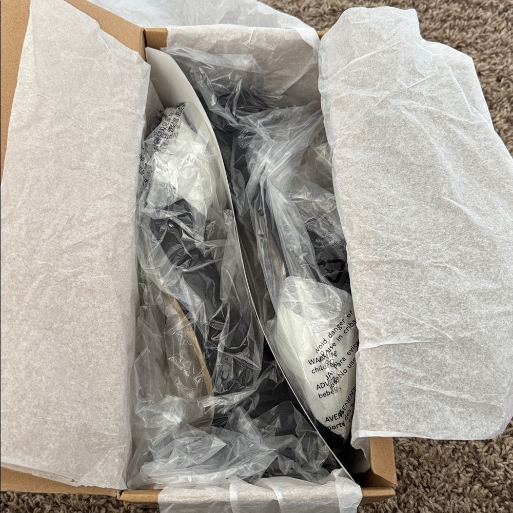 I. Crew Crystal Bow Kitten Heels - Picture 4 of 13